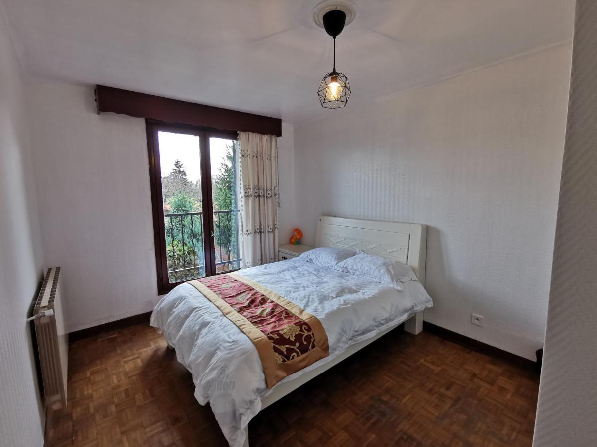 Bondy Chambre Exterior foto